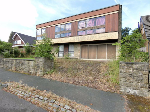 1970s modern renovation project in Almondbury, West Yorkshire