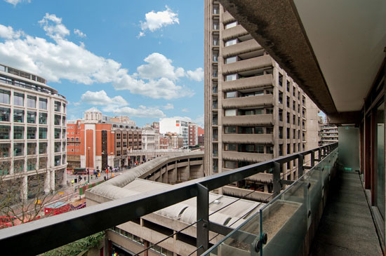 Barbican living: Apartment in Seddon House on the Barbican Estate, London EC2