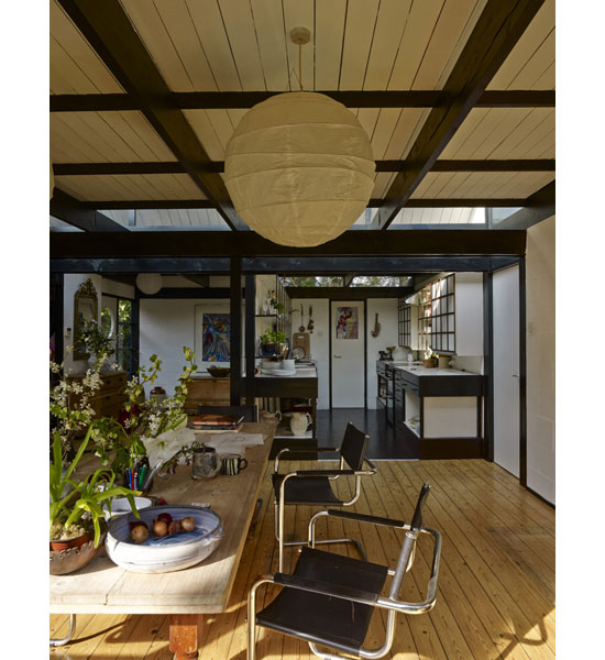 1970s Syd Furness modern house in Cambridge