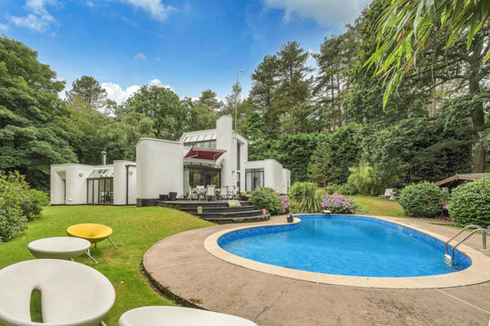 1970s David Shelley modern house in Ravenshead, Nottinghamshire
