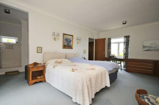 1960s architect-designed five-bedroom property in Winchester, Hampshire