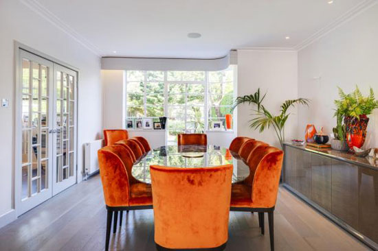 1930s grade II-listed art deco property in Lytton Close, London N2