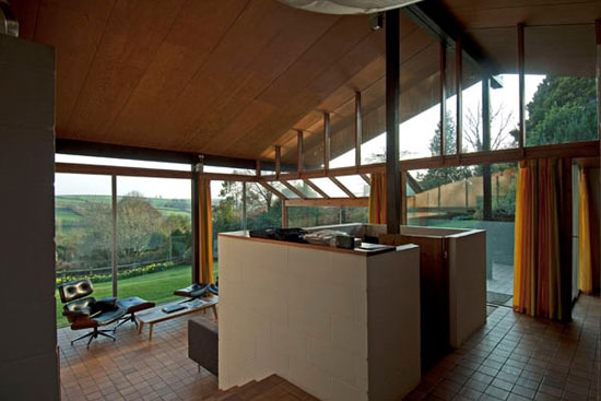 1970s Peter Aldington-designed Anderton House in Goodleigh, Devon