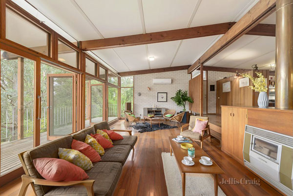 1960s midcentury time capsule in North Warrandyte, Victoria, Australia