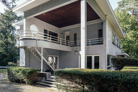 10. 1930s Leon Stynen-designed modernist property in Schoten, Antwerp, Belgium