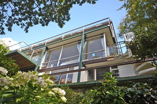 1960s Michael Newberry-designed modernist property in Falmouth, Cornwall