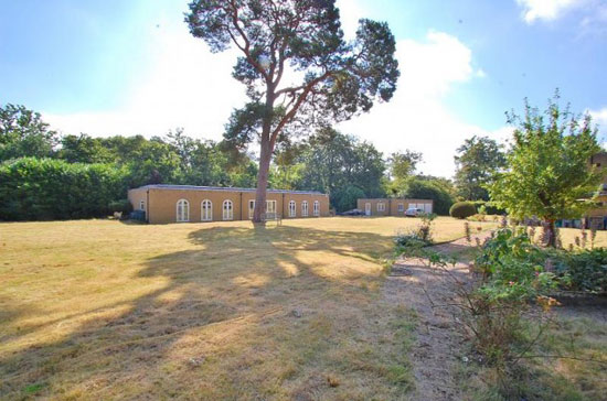 1930s art deco renovation project in Gerrards Cross, Buckinghamshire