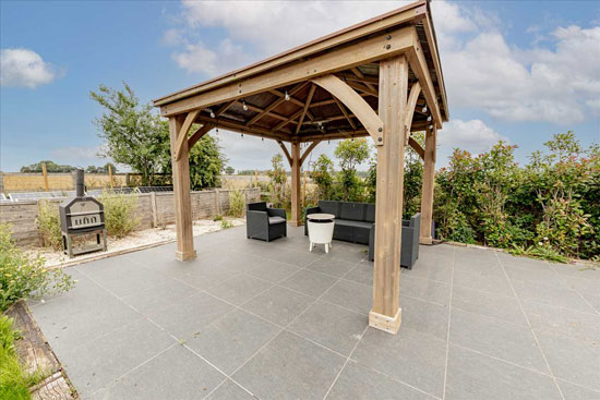 Grand Designs Roundhouse in Deanshanger, Buckinghamshire