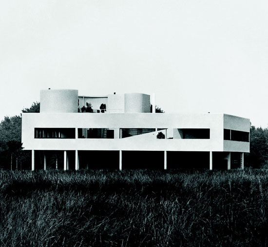 Le Corbusier: Villa Savoye, Poissy, France, 1929. Fondation Le Corbusier 