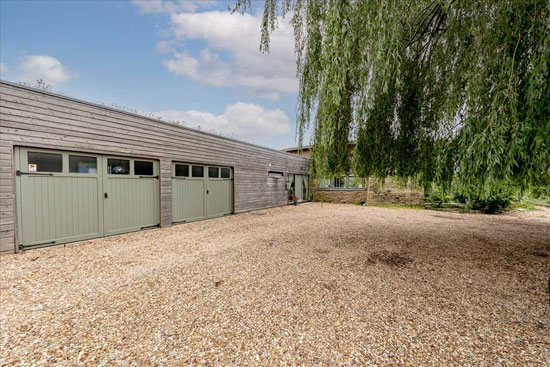 Grand Designs Roundhouse in Deanshanger, Buckinghamshire