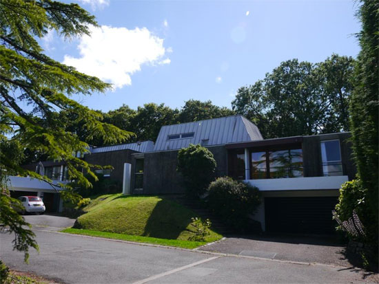 29. 1960s Thomas Glyn Jones and John R Evans-designed modernist property in Dinas Powys, South Wales