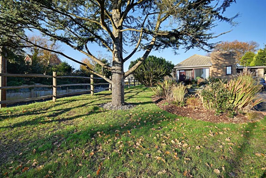 1960s modern house in Bexhill-On-Sea, East Sussex