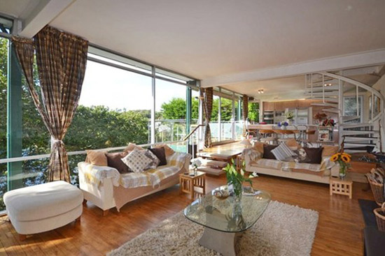 1960s Michael Newberry-designed modernist property in Falmouth, Cornwall