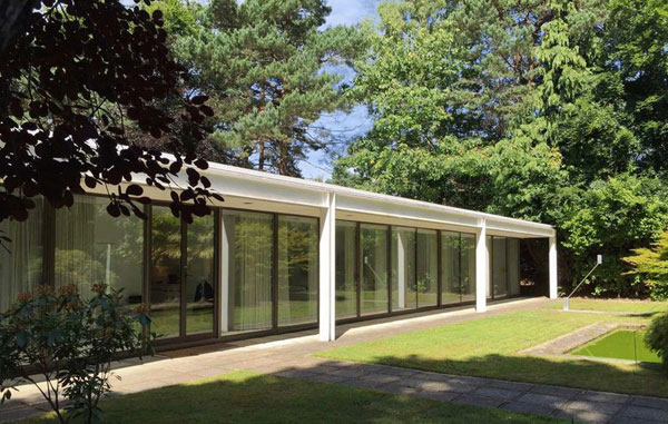 38. 1970s modernism: Richard Horden-designed Wildwood property in Poole, Dorset