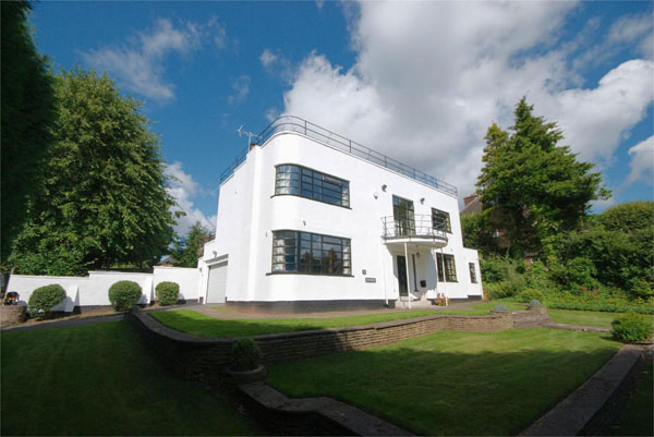 49. 1930s art deco house in Sutton Coldfield, West Midlands