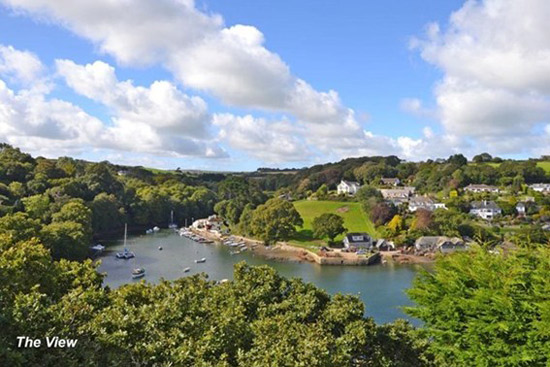 1960s Michael Newberry-designed modernist property in Falmouth, Cornwall