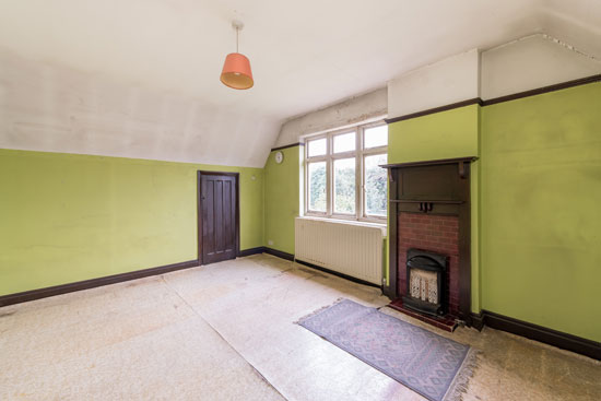 1920s Meadway estate time capsule in London N14