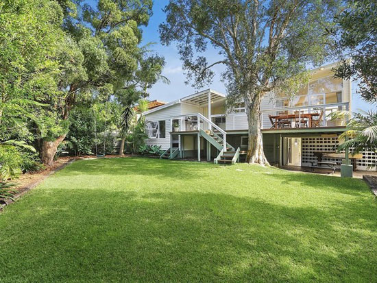 1960s midcentury modern property in Narraweena, New South Wales, Australia