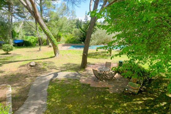 1960s Jean-Pierre Frapolli modern house near Aix-en-Provence, southern France