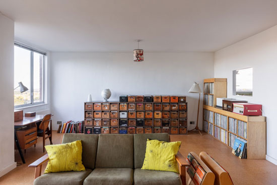 1960s midcentury modern apartment in Altior Court, London N6