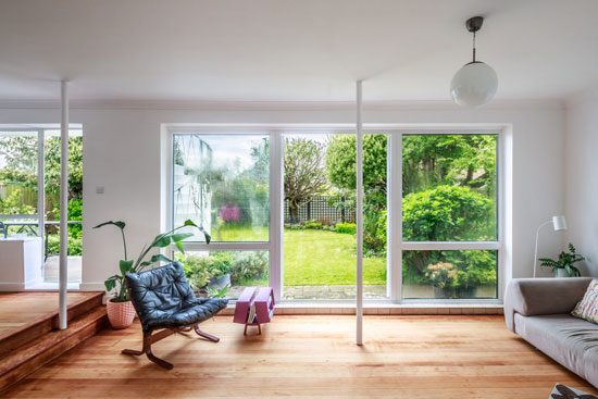 1930s Eugen Kaufmann modern house in Angmering-on-Sea, West Sussex