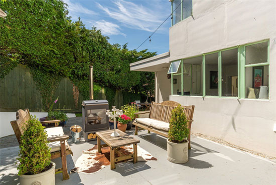 Connell and Ward’s First Sun House in Amersham, Buckinghamshire