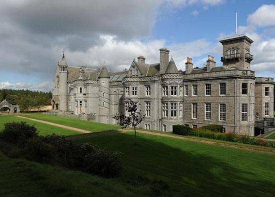 ab1 24-bedroom Dunecht House stately home in Westhill, Aberdeenshire