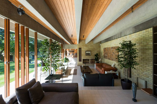 1960s Jorn Utzon-designed Ahm House in Harpenden, Hertfordshire