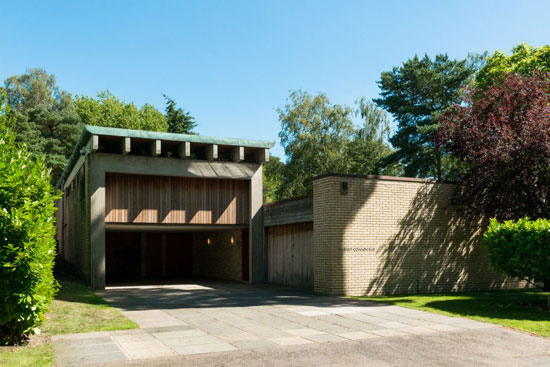 1960s Jorn Utzon-designed Ahm House in Harpenden, Hertfordshire