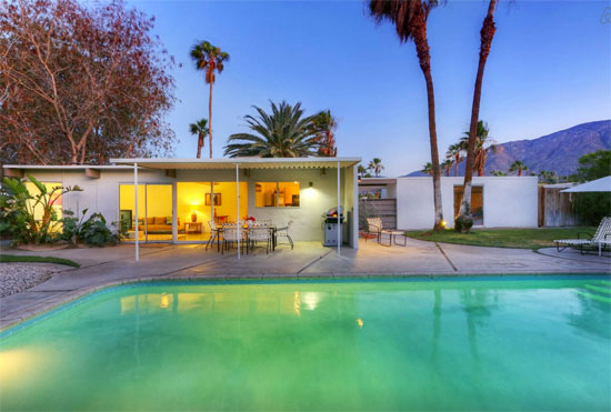 16. 1950s William Krisel-designed midcentury modern property in Palm Springs, California, USA