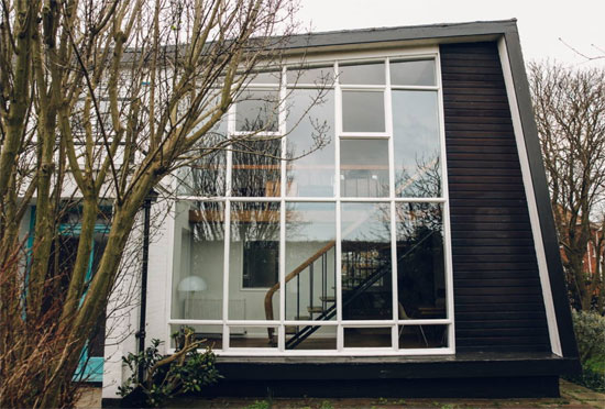 4. 1950s midcentury house in Bridlington, East Yorkshire on Airbnb