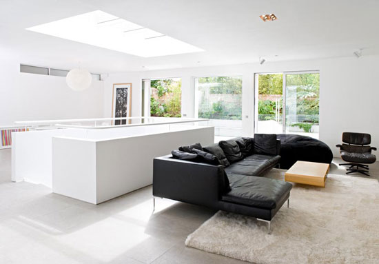 Alex Michaelis-designed contemporary modernist property in London W10