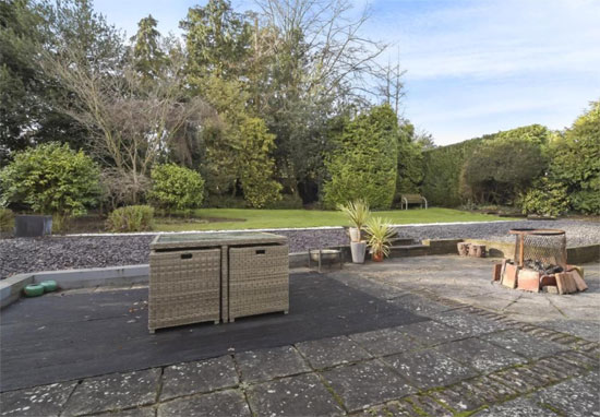 1950s modern house in Harpenden, Hertfordshire