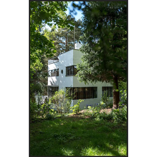 1930s grade II-listed modernism: Amyas Connell and Basil Ward-designed Third Sunhouse in Amersham, Buckinghamshire