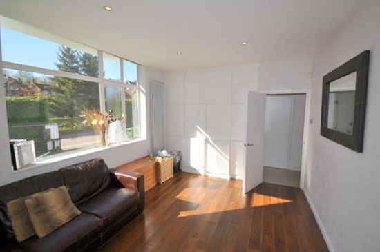 The First Sun House - 1930s Connell and Ward-designed modernist property in Amersham, Buckinghamshire