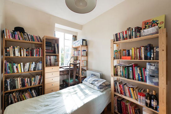 Apartment in the 1930s Howes and Jackman-designed art deco Clissold Court, London N4