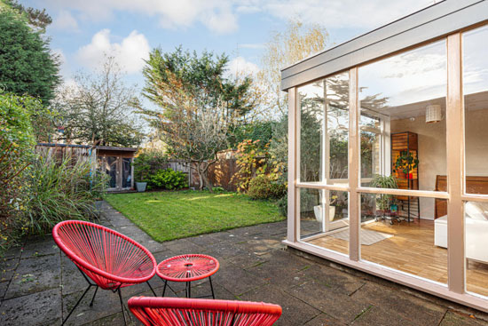 1960s Span House on the Westfield estate, Ashtead, Surrey