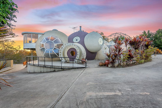 Graham Birchall Bubble House in Karalee Queensland, Australia