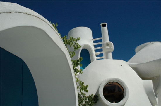 Claude Hausermann-Costy’s Bubble House in Uzes, Gard, France