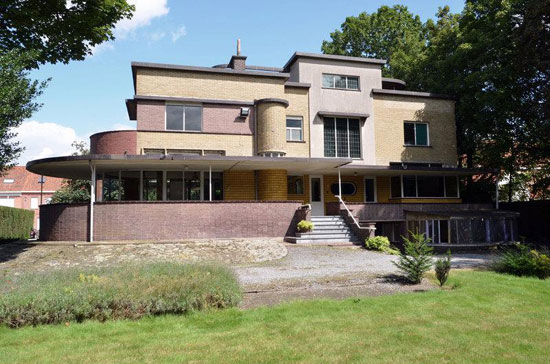 1930s Gentiel Eeckhoutte-designed art deco property in Waregem, Belgium