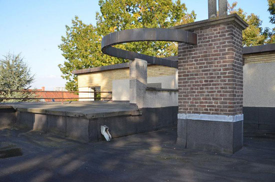 1930s Gentiel Eeckhoutte-designed art deco property in Waregem, Belgium