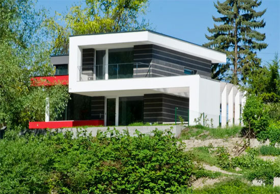 Airbnb find: Modernist house on the Danube, Budapest, Hungary