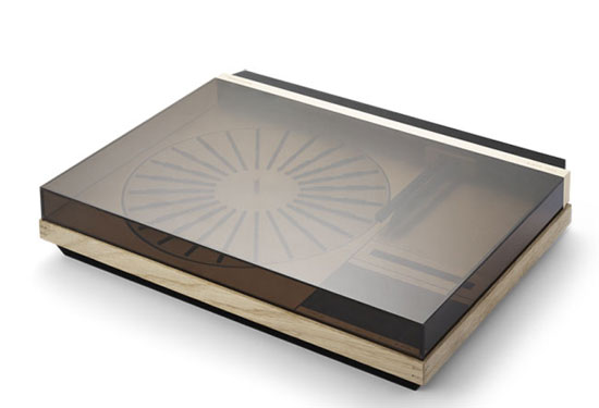 1970s Bang & Olufsen Beogram 4000c turntable returns