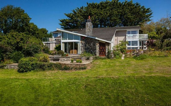 1960s Reginald Gale-designed midcentury property in Barnstaple, Devon