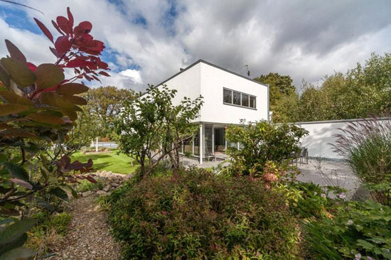 Contemporary modernism: Four-bedroom property in Abbots Leigh, near Bristol