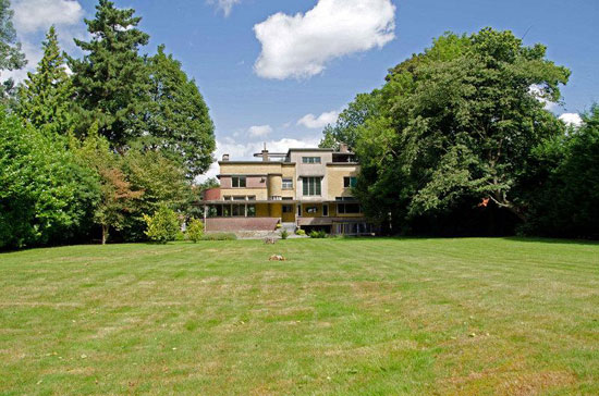 1930s Gentiel Eeckhoutte-designed art deco property in Waregem, Belgium