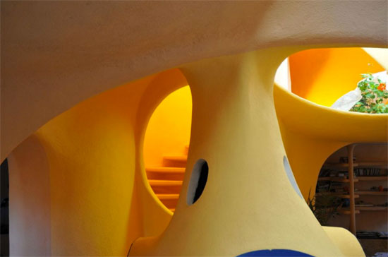 Claude Hausermann-Costy’s Bubble House in Uzes, Gard, France