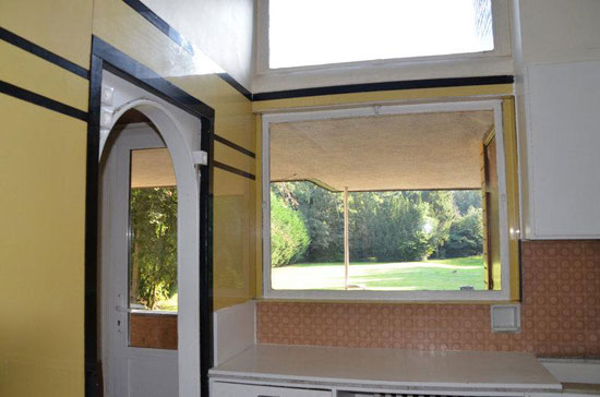 1930s Gentiel Eeckhoutte-designed art deco property in Waregem, Belgium