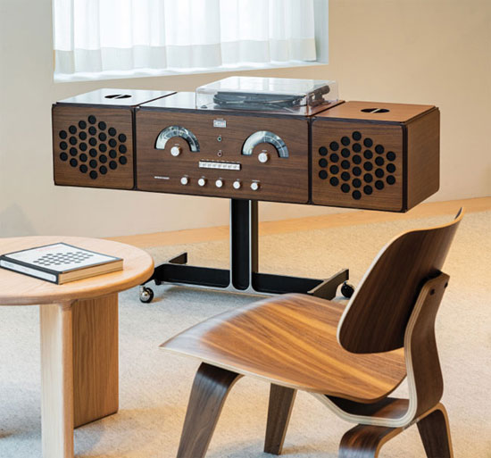 Numbered edition 1960s Radiofonografo record player by Brionvega