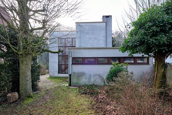 1930s E. Van Steenbergen modernist house in Vosselaar, Antwerp, Belgium